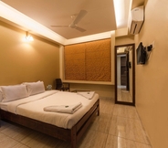 Kamar Tidur 6 Hotel Darshan