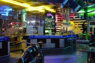 Bar, Kafe dan Lounge Hotel Cade