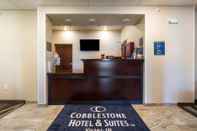 Lobi Cobblestone Hotel & Suites - Victor