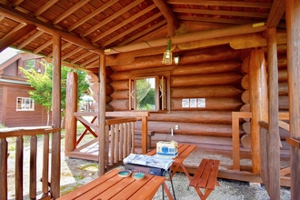 Bedroom 4 Canadian Log Cottage TAKITARO