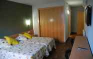 Bedroom 6 Hotel Pinxo