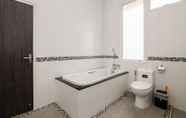 In-room Bathroom 6 Hua Hin Pool Villa with 4 Bedrooms L27