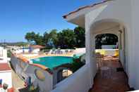 Swimming Pool Hotel Residence Villa Teresa