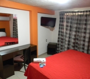 Kamar Tidur 6 Hotel Rolovi