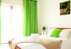 Bedroom 2 IM ON Avenida