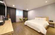 Bedroom 6 Gangneung Pine City Hotel