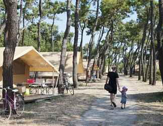 Bên ngoài 2 Huttopia Noirmoutier