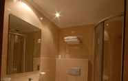 Phòng tắm bên trong 7 Buyuk Berk Otel