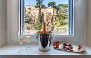 Nearby View and Attractions 5 Foro Romano Luxury Suites