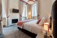 Bedroom Foro Romano Luxury Suites