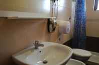 Phòng tắm bên trong Hotel Blu Rieti