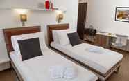 Kamar Tidur 3 SKY Hotel Prague