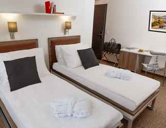 Kamar Tidur 2 SKY Hotel Prague