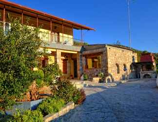 Exterior 2 Villa Olive Tree