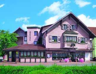 ภายนอกอาคาร 2 Gästehaus des Hotel Haus Krone