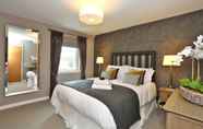 Bedroom 5 Town & Country Apartments -Priory Park