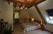 Kamar Tidur 7 Chambres d'Hotes Larnaudie