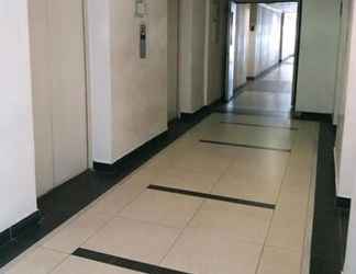 Lobi 2 Sudirman Park Apartment by Merry