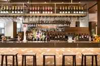 Bar, Cafe and Lounge AC Hotels by Marriott Belfast