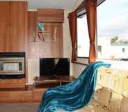 Bedroom 7 Luxury 3 Bed Caravan Lakes - Haven Site