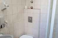 Toilet Kamar Hotel Balnoor