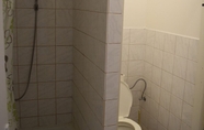 Phòng tắm bên trong 2 Hotel Ostende
