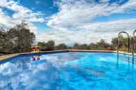 Swimming Pool Casale Staiano