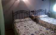 Kamar Tidur 2 El Cabriel Hostal Rural