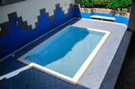 Swimming Pool Apartamento con piscina by Vivetu