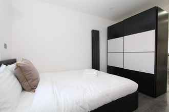 Kamar Tidur 4 BlueGreen Suites