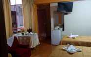 Bedroom 4 Hotel Plaza Bolognesi