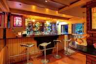 Bar, Cafe and Lounge Chacha Inn
