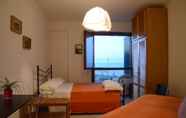 Kamar Tidur 5 B&B Pontemare