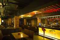 Bar, Kafe dan Lounge Hotel Prem Nivas
