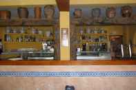 Bar, Cafe and Lounge Hotel Barbacedo