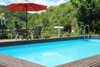 Swimming Pool Hotel Haus Appel