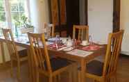 Restoran 7 Kingsmede Bed & Breakfast