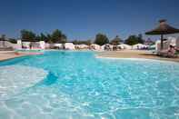 Swimming Pool Camping Le Clos du Rhône