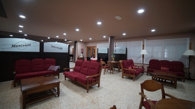 Sảnh chờ 4 Hotel Montsant