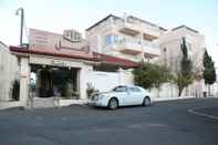 Bangunan Safwat El Amal Suites