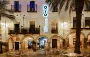 Restoran 6 Hotel Las Palmeras by Vivere Stays