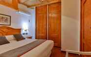 Bedroom 3 Hotel Las Palmeras by Vivere Stays