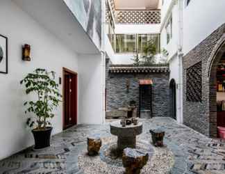 Lobby 2 Wuzhen Chanyun Boutique Hotel