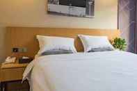 Bedroom Chonpines Hotel