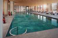 Swimming Pool Hotel Jakarta Amsterdam
