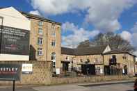 Exterior Kirkstall Bridge Apartments - 22