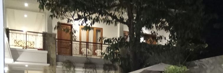 Exterior Bale Tardian Sharia