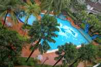 Swimming Pool Ideal Mahkota Apartment