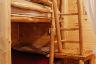 Bedroom Wellnesste Lodge and Cabin Rentals