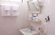 Toilet Kamar 4 Princess Hotel